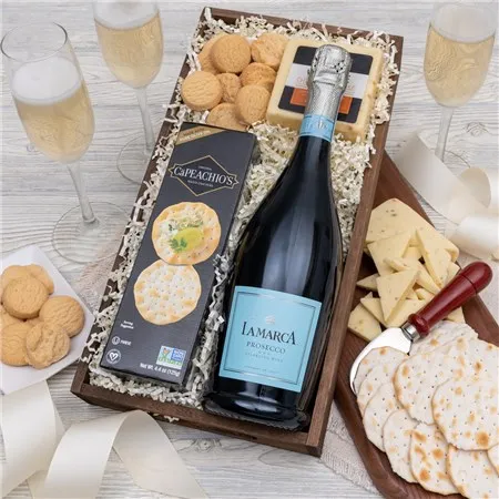 Classic Champagne Gift Basket