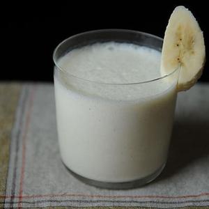 Banana Cardamom Milkshake