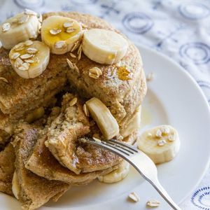 Banana Oat Blender Pancakes