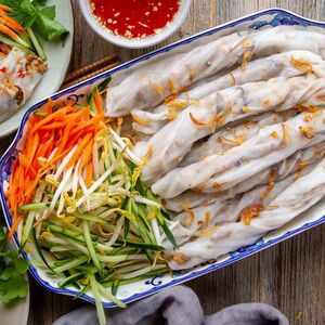 Banh Cuon Chay (Vegan Rice Rolls)