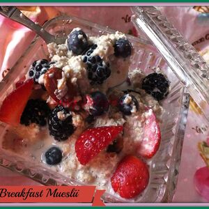 Berry Breakfast Muslii