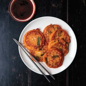 Bindaeduk Cho Kanjang (Korean Mung Bean Pancakes with Dipping Sauce)