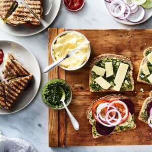 Bombay Vegetable Sandwich with Cilantro Chutney