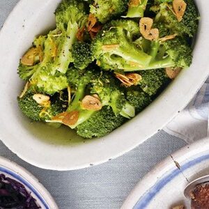 Broccoli with garlic & lemon