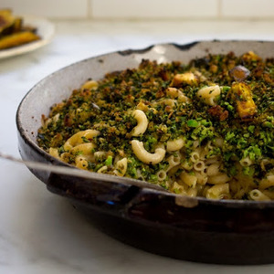 Broccoli-Basil Mac and Cheese recipes