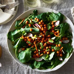 Buffalo Chickpea Salad With Vegan Ranch