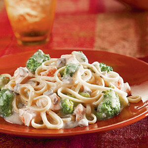 Campbell's® Chicken & Broccoli Alfredo