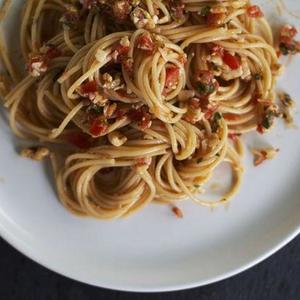 Capellini With Fresh Tomato Pesto + Pecorino