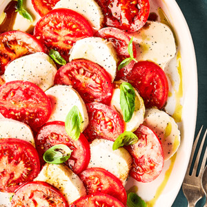 Caprese salad (tomato and mozzarella salad)