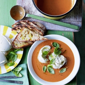 Caprese soup