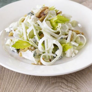 Celery 'string' blue cheese & walnut salad