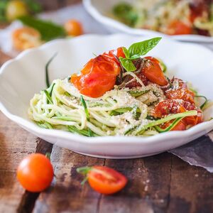 Cherry Tomato Zucchini Noodles