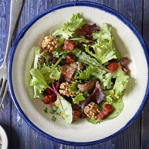 Chicken liver & chorizo salad