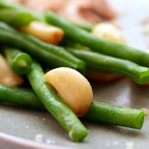 Chicken with Forty Cloves of Garlic recipes