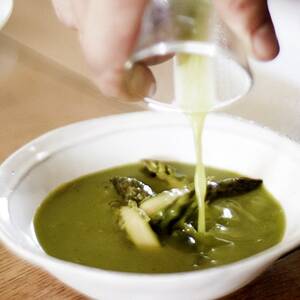 Chilled Asparagus Soup