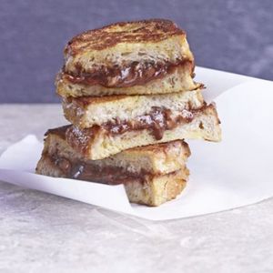 Chocolate & banana French toast