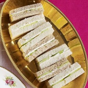 Cream cheese & cucumber fingers