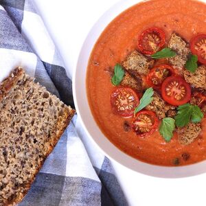 Creamy Cashew Tomato Soup