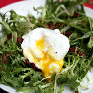 Dinner Tonight: Frisée Aux Lardons Recipe