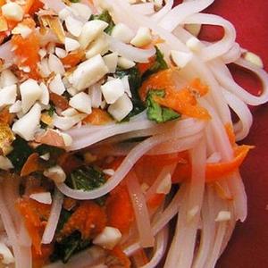 Dinner Tonight: Vietnamese Rice Noodle Salad