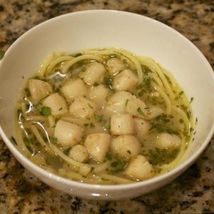 Dinner Tonight: Bay Scallops