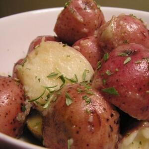 Dinner Tonight: Braised Potatoes With Garlic