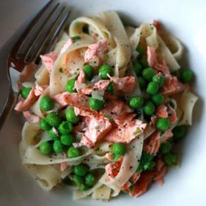 Dinner Tonight: Salmon And Pea Tagliatelle