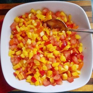 Easy Mango Tomato Pico de Gallo