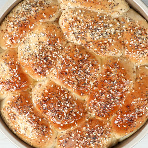 Easy Dinner Rolls