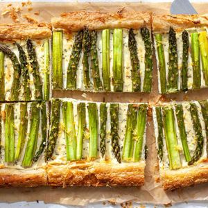 Easy Asparagus Tart with Goat Cheese