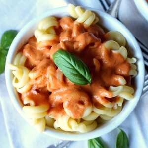 Easy Creamy Tomato Sauce