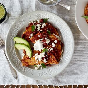 Entomatadas (Cheese-Filled, Tomato Sauce-Smothered Tortillas)