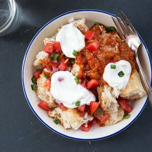 Eritrean Spicy Tomato Bread Salad with Yogurt (Fata)