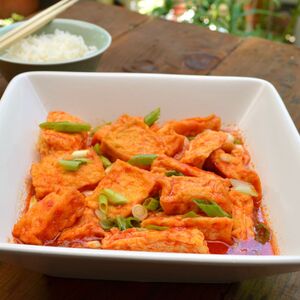 Fried Tofu in Tomato Sauce