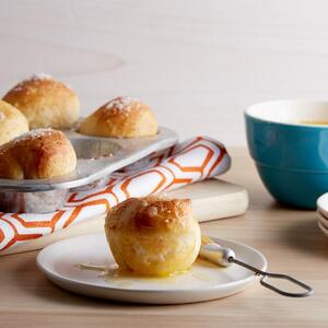 Garlic Butter Dinner Rolls