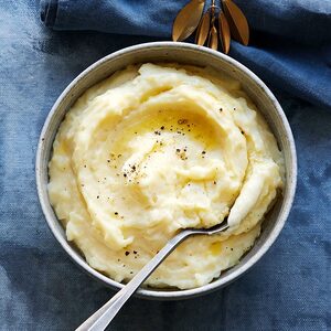 Garlic mashed potatoes