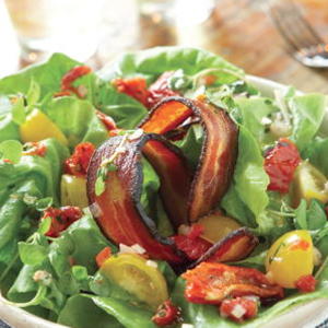 Gigi BLT Salad with Roasted-Tomato Vinaigrette