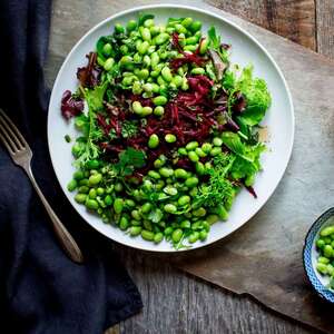 Green Salad with Edamame & Beets