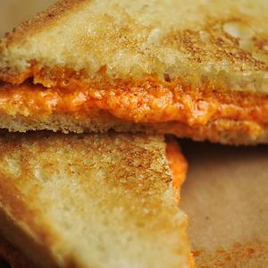 Grilled Pepper Cheese Sandwiches