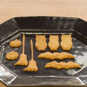 Halloween Blue Cheese Crackers