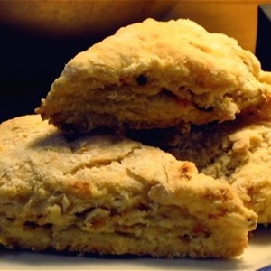 Healthy & Delicious: Cheddar Chipotle Scones Recipe