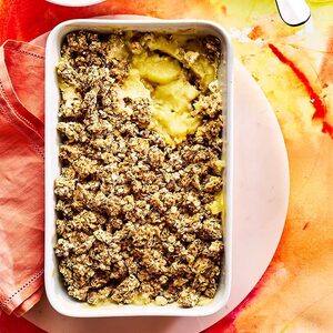 Healthy apple crunch