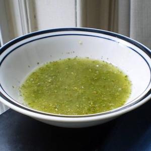 Healthy & Delicious: Raw Tomatillo Salsa