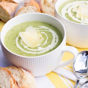 Healthy vegetarian zucchini soup