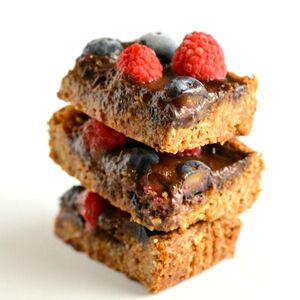 Healthy Chocolate Berry Bars