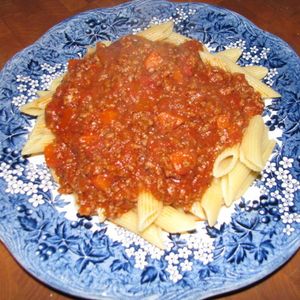 Hearty-Homey Tomato Meat Sauce