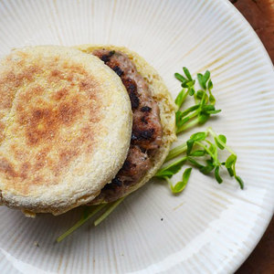 Homemade Garlicky Breakfast Sausage