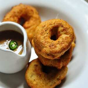 Indian Breakfast - Medhu Vadai