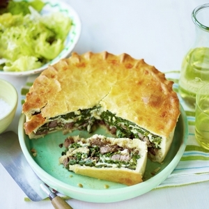 Lamb & cheese pie