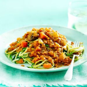 Lentil ragu with courgetti